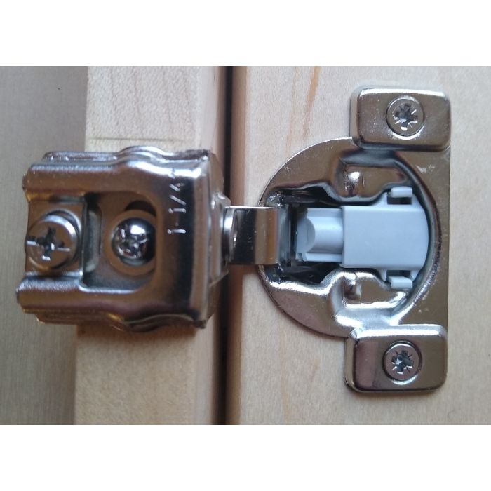 Soft Close Compact Hinge, 1/2" Overlay, Face Frame Hinges, 105degree
